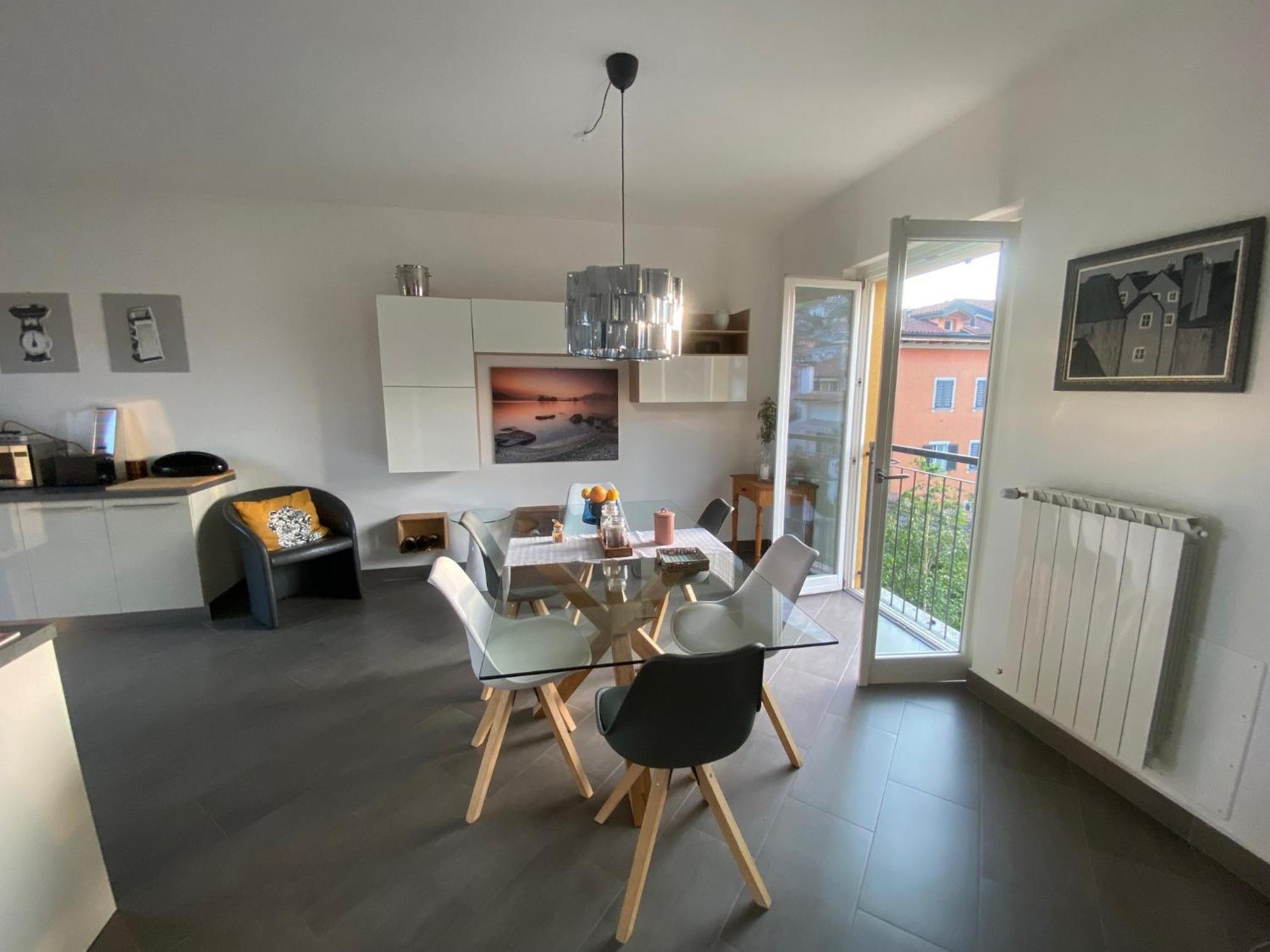 Penthouse Federico With Lake View - Residenza Silvana Вербания Экстерьер фото